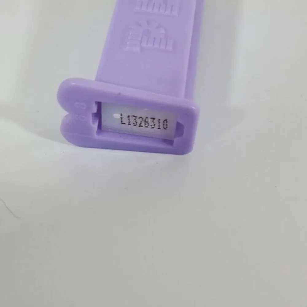 Pez Candy Dispensers,‎ EASTER EGG 1 HUNGARY